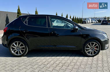Хэтчбек SEAT Ibiza 2012 в 
