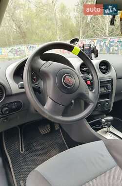 Хэтчбек SEAT Ibiza 2005 в 
