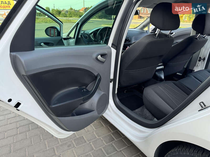 Универсал SEAT Ibiza 2011 в Ковеле