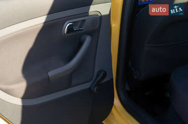 Хетчбек SEAT Ibiza 2009 в 