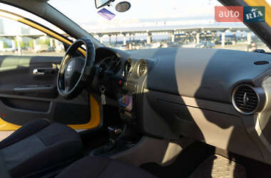 Хетчбек SEAT Ibiza 2009 в 