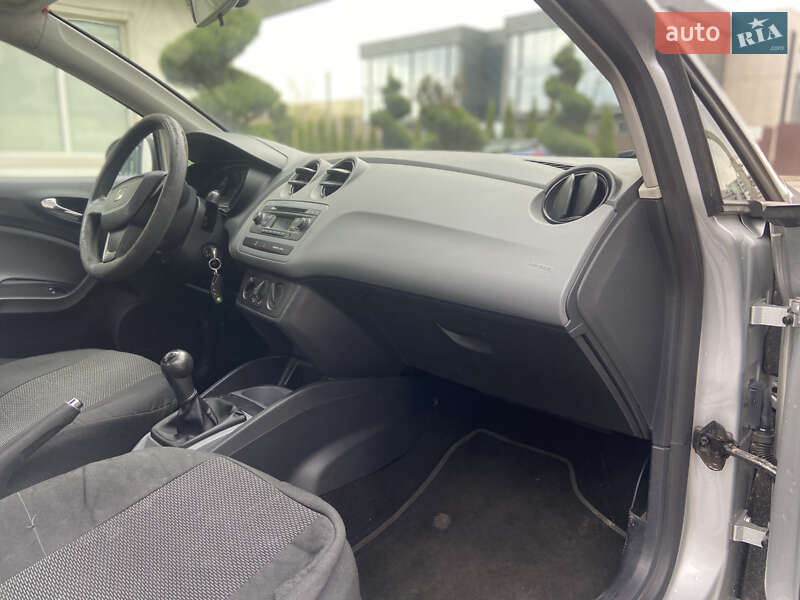 Хетчбек SEAT Ibiza 2013 в Києві