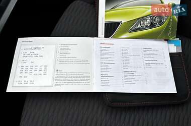 Хэтчбек SEAT Ibiza 2011 в 