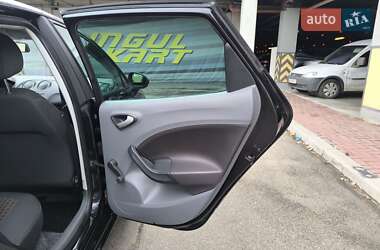 Хетчбек SEAT Ibiza 2009 в 
