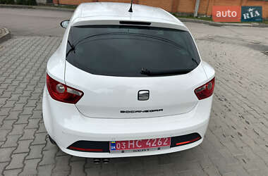 Хэтчбек SEAT Ibiza 2011 в 