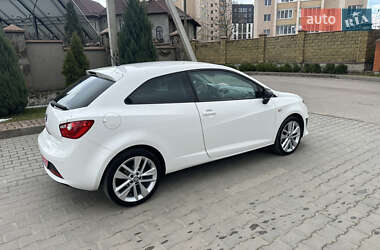 Хэтчбек SEAT Ibiza 2011 в 