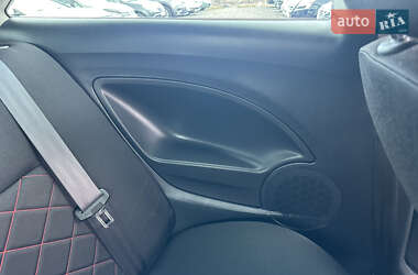 Хэтчбек SEAT Ibiza 2011 в 