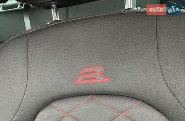 Хэтчбек SEAT Ibiza 2011 в 