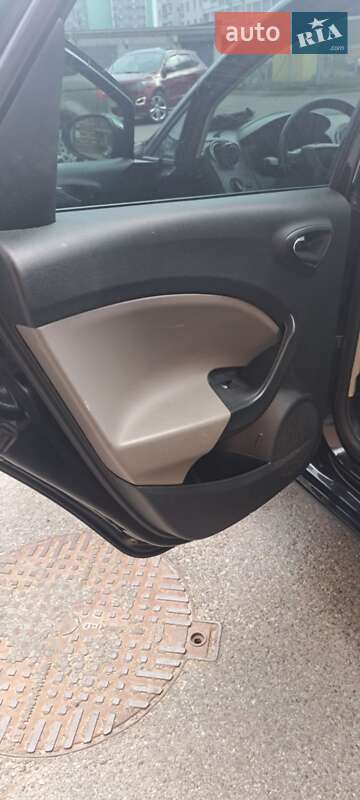 Универсал SEAT Ibiza 2012 в Чернигове