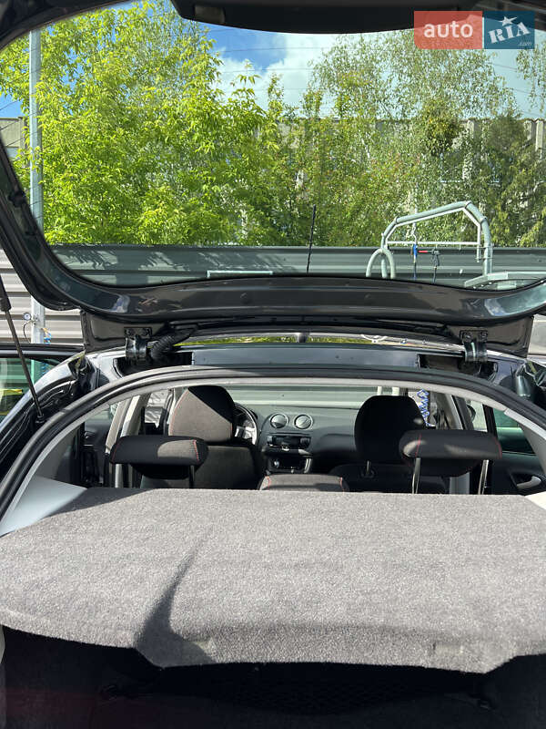 Хетчбек SEAT Ibiza 2010 в Ковелі