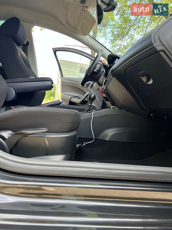 Хетчбек SEAT Ibiza 2010 в Ковелі