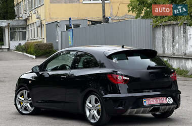 Хэтчбек SEAT Ibiza 2012 в 