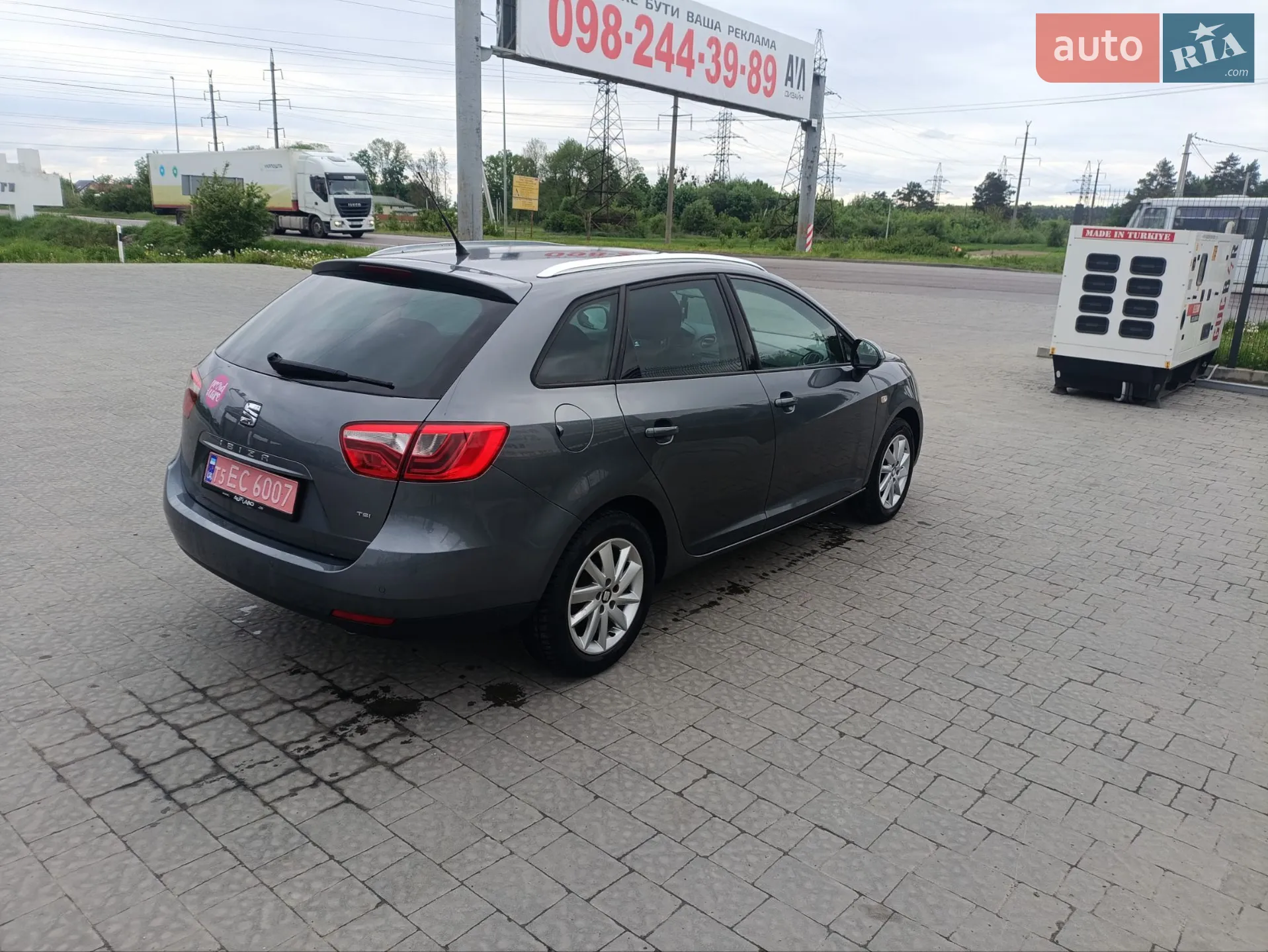 2014 SEAT Ibiza - мініатюра 5