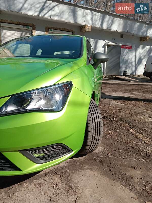 Хетчбек SEAT Ibiza 2013 в Києві