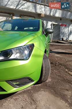 Хетчбек SEAT Ibiza 2013 в 