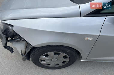 Хетчбек SEAT Ibiza 2014 в 