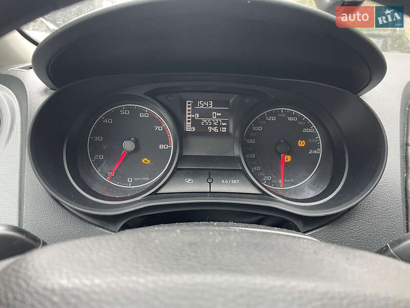 Хетчбек SEAT Ibiza 2014 в Києві