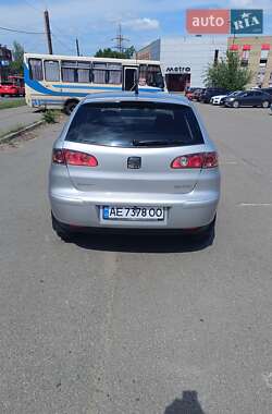 Хэтчбек SEAT Ibiza 2003 в Днепре