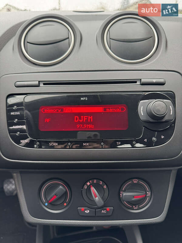 Универсал SEAT Ibiza 2011 в Луцке