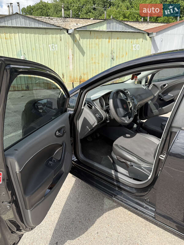 Хэтчбек SEAT Ibiza 2009 в Житомире