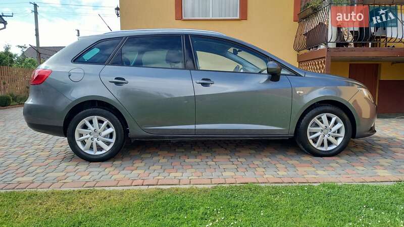 Хетчбек SEAT Ibiza 2013 в Калуші