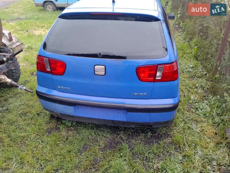 Хетчбек SEAT Ibiza 2001 в Катеринопілі