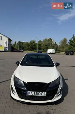 Хэтчбек SEAT Ibiza 2010 в 