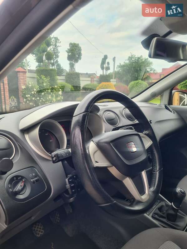 Універсал SEAT Ibiza 2010 в Калуші