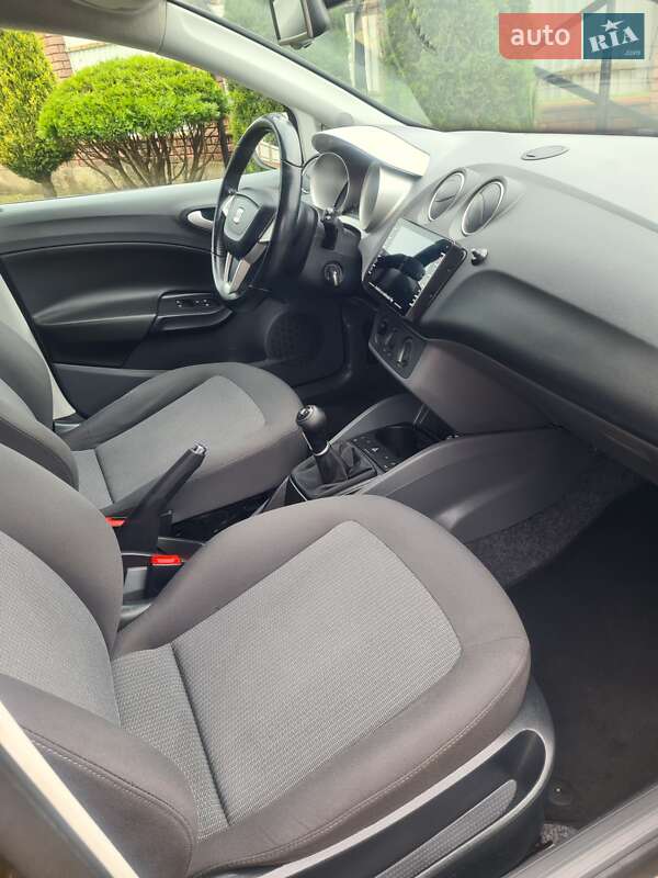 Універсал SEAT Ibiza 2010 в Калуші