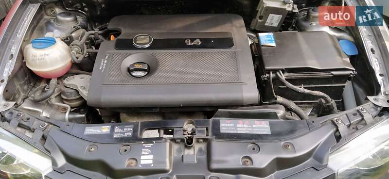 Хэтчбек SEAT Ibiza 2004 в Львове фото 47 Хэтчбек SEAT Ibiza 2004 в Львове