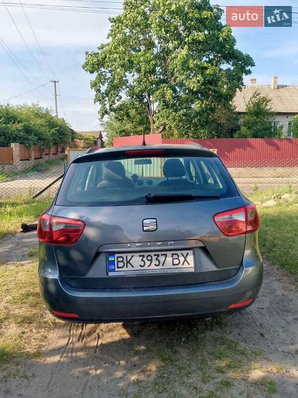 Універсал SEAT Ibiza 2012 в Сарнах