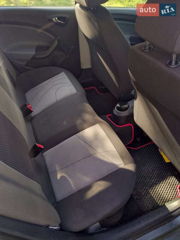 Універсал SEAT Ibiza 2012 в Сарнах