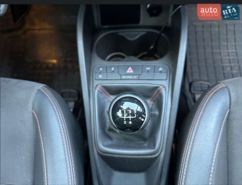 Хетчбек SEAT Ibiza 2015 в Ніжині фото 12 Хетчбек SEAT Ibiza 2015 в Ніжині
