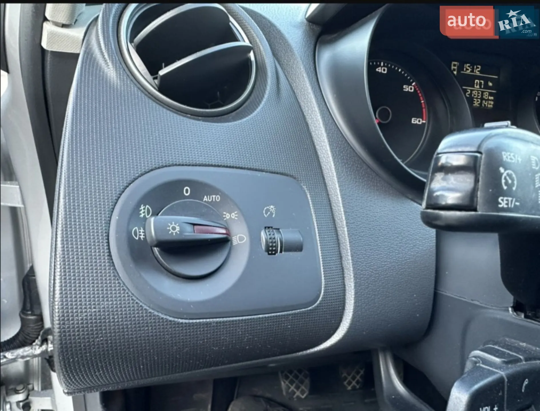 2015 SEAT Ibiza - мініатюра 16