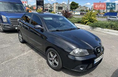 Хэтчбек SEAT Ibiza 2008 в Киеве