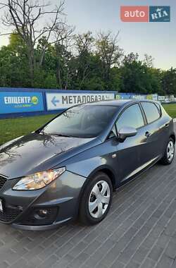 Хетчбек SEAT Ibiza 2010 в 