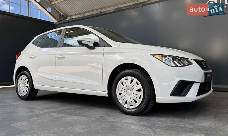 Хэтчбек SEAT Ibiza 2021 в Киеве