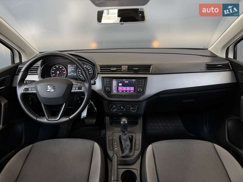 Хэтчбек SEAT Ibiza 2021 в Киеве