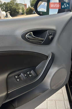 Хэтчбек SEAT Ibiza 2008 в 