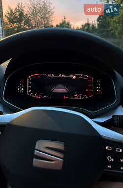 Хэтчбек SEAT Ibiza 2025 в 