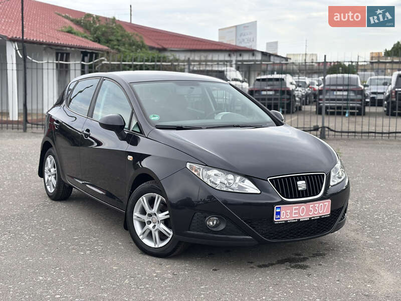 Хэтчбек SEAT Ibiza 2010 в Киеве