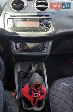 Хетчбек SEAT Ibiza 2010 в 