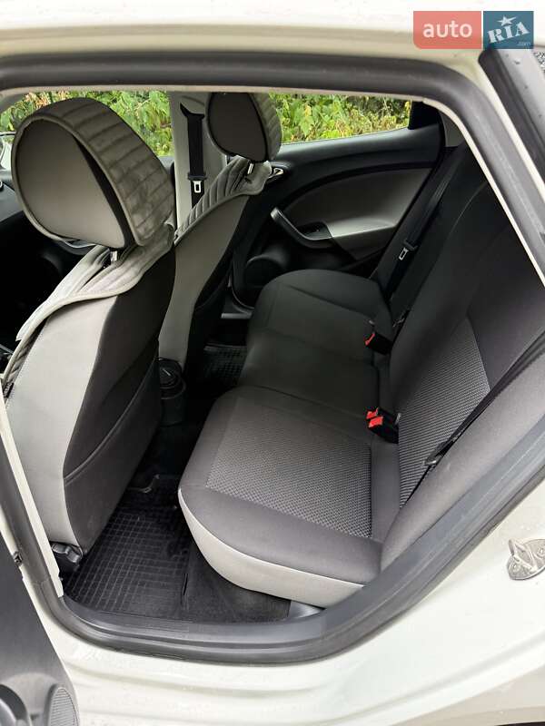 Хэтчбек SEAT Ibiza 2017 в Киеве