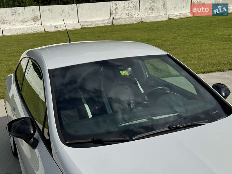 Хэтчбек SEAT Ibiza 2013 в Луцке
