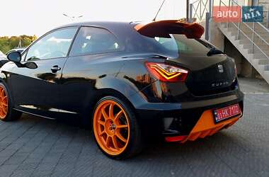 Хэтчбек SEAT Ibiza 2012 в 