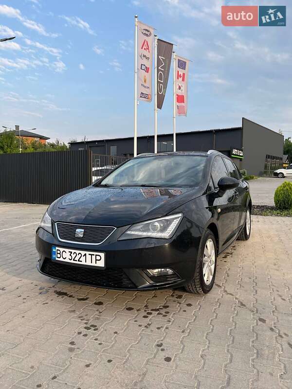 Хэтчбек SEAT Ibiza 2012 в Львове