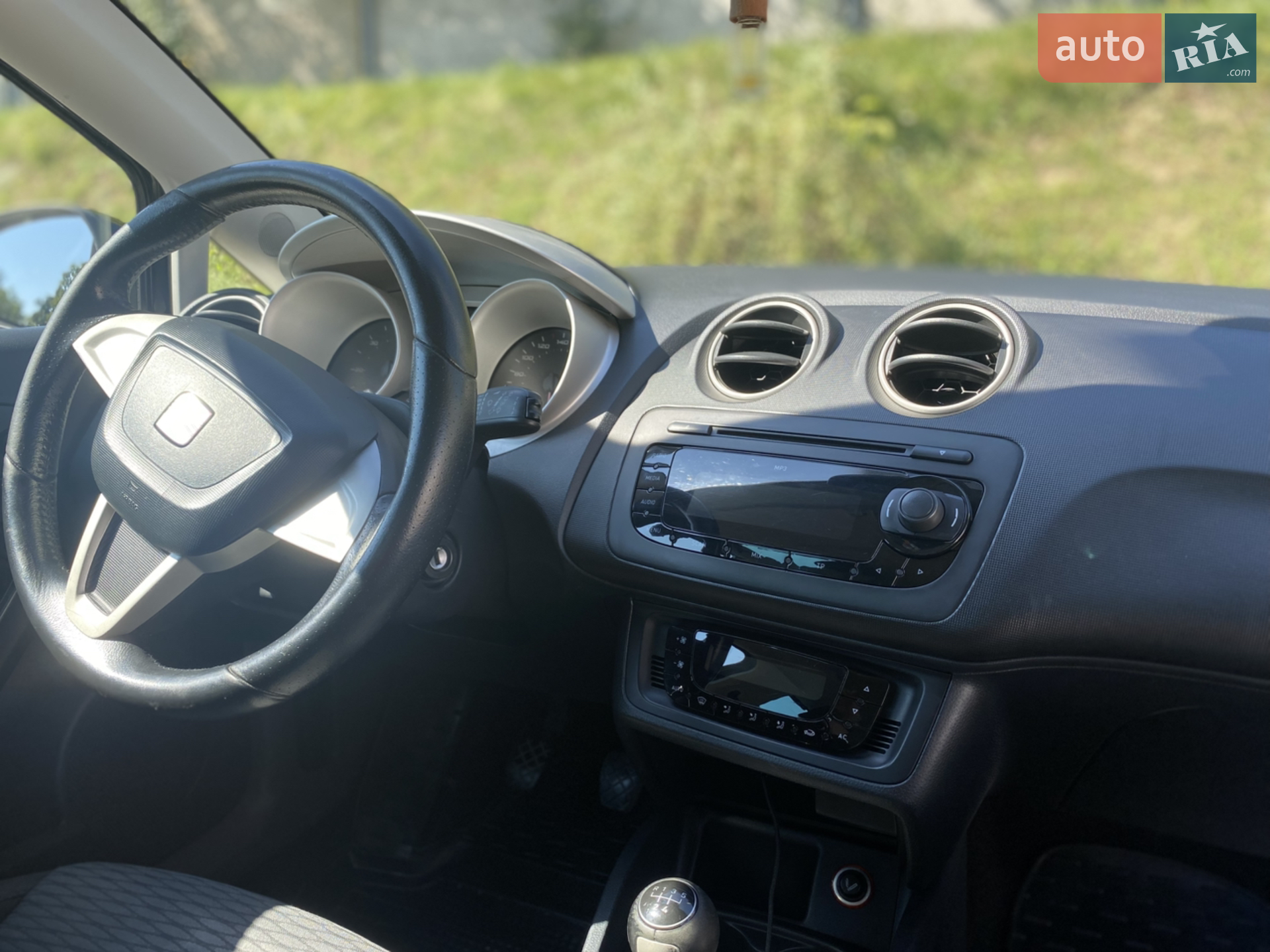 2011 SEAT Ibiza - мініатюра 25