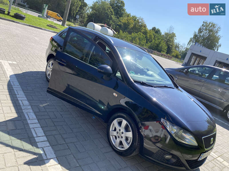Універсал SEAT Ibiza 2011 в Тернополі