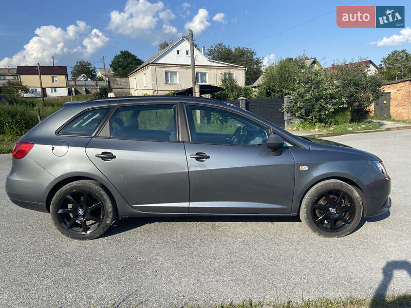 Универсал SEAT Ibiza 2015 в Киеве