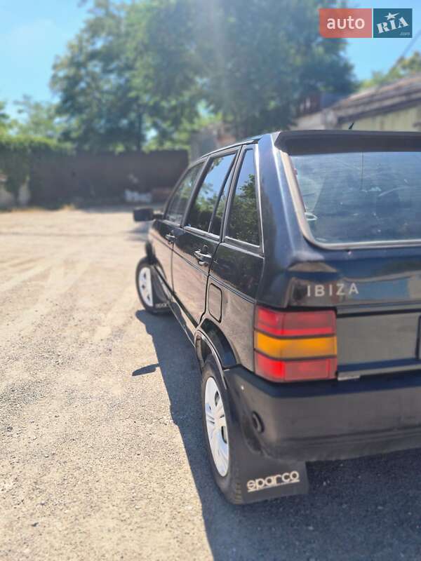 Хетчбек SEAT Ibiza 1989 в Запоріжжі